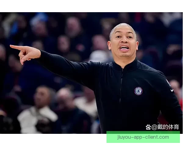 泰伦卢表示只要继续执教快船 就会保障邓恩合同