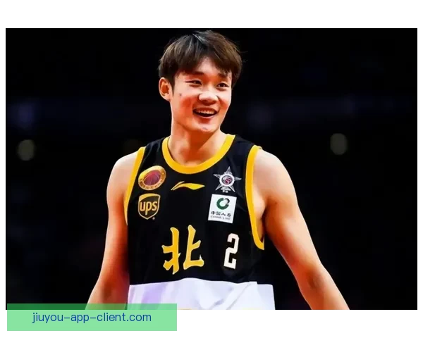 丁彦雨航回忆伤病岁月 揭秘小牛合同与小乔丹深厚友谊