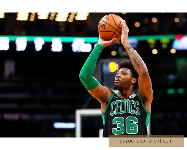 卡马拉单赛季进攻犯规突破百次 超越瓦莱乔成历史首人